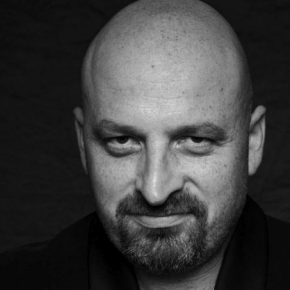 Rossini can always make us smile – interview with bass baritone Péter Kálmán
