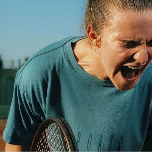 <em>Julie Keeps Quiet</em> Review: Breaking the Cycle